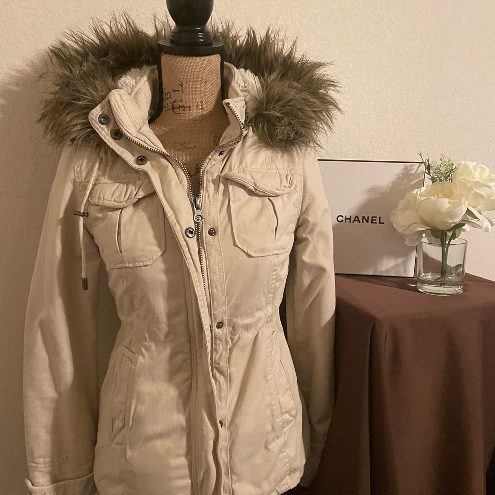 Beige Aeropostale S/P jacket